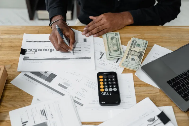 Stack It, Protect It, Grow It: The Money Management Playbook Every US Bettor Needs